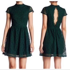 Romeo & Juliet Couture Lace Green Dress